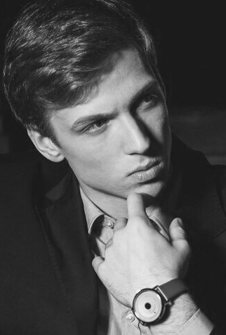 Alex.B
